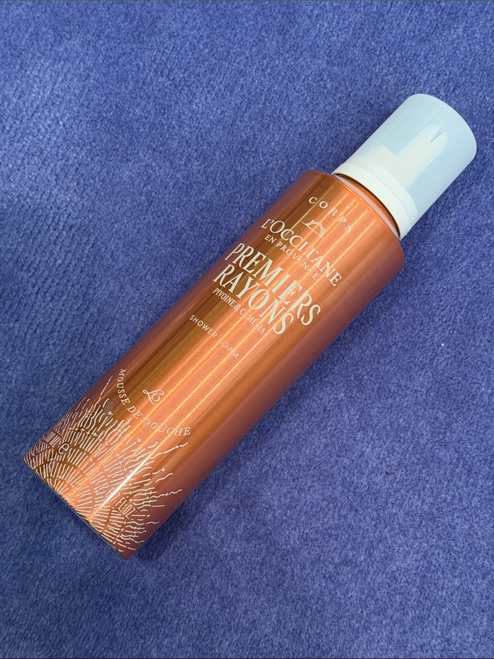 NWT. L'Occitane Premiers Rayons shower foam, 200ML